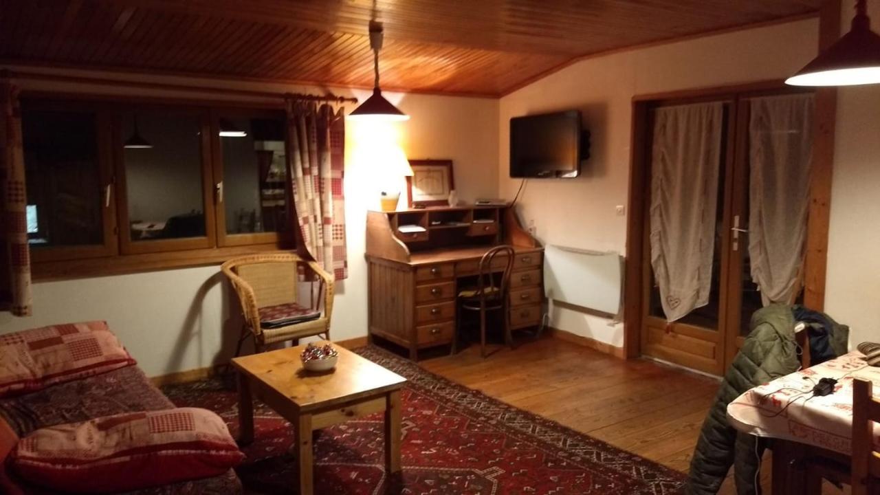 Appartement Dans Le Plus Haut Village D'Europe Saint-Vérand Exterior foto
